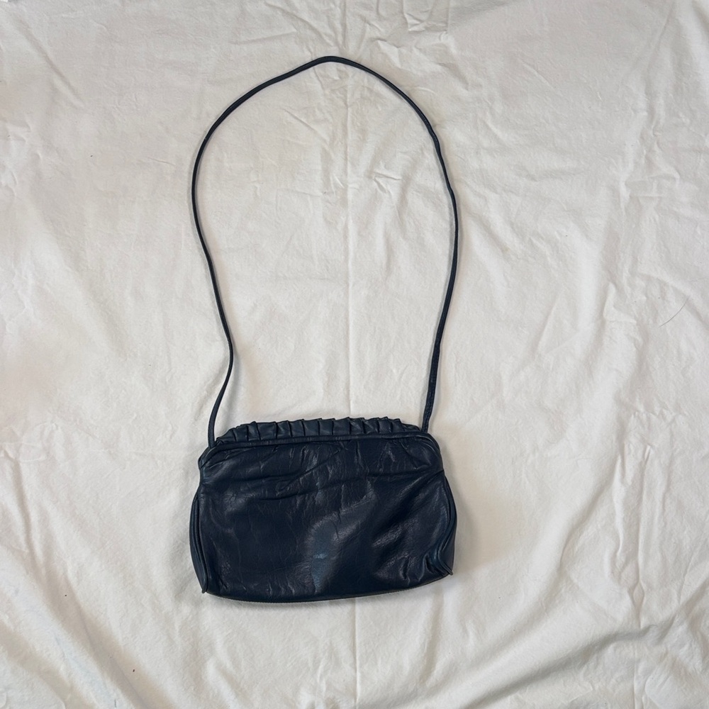 Chic Navy Vintage Crossbody Bag